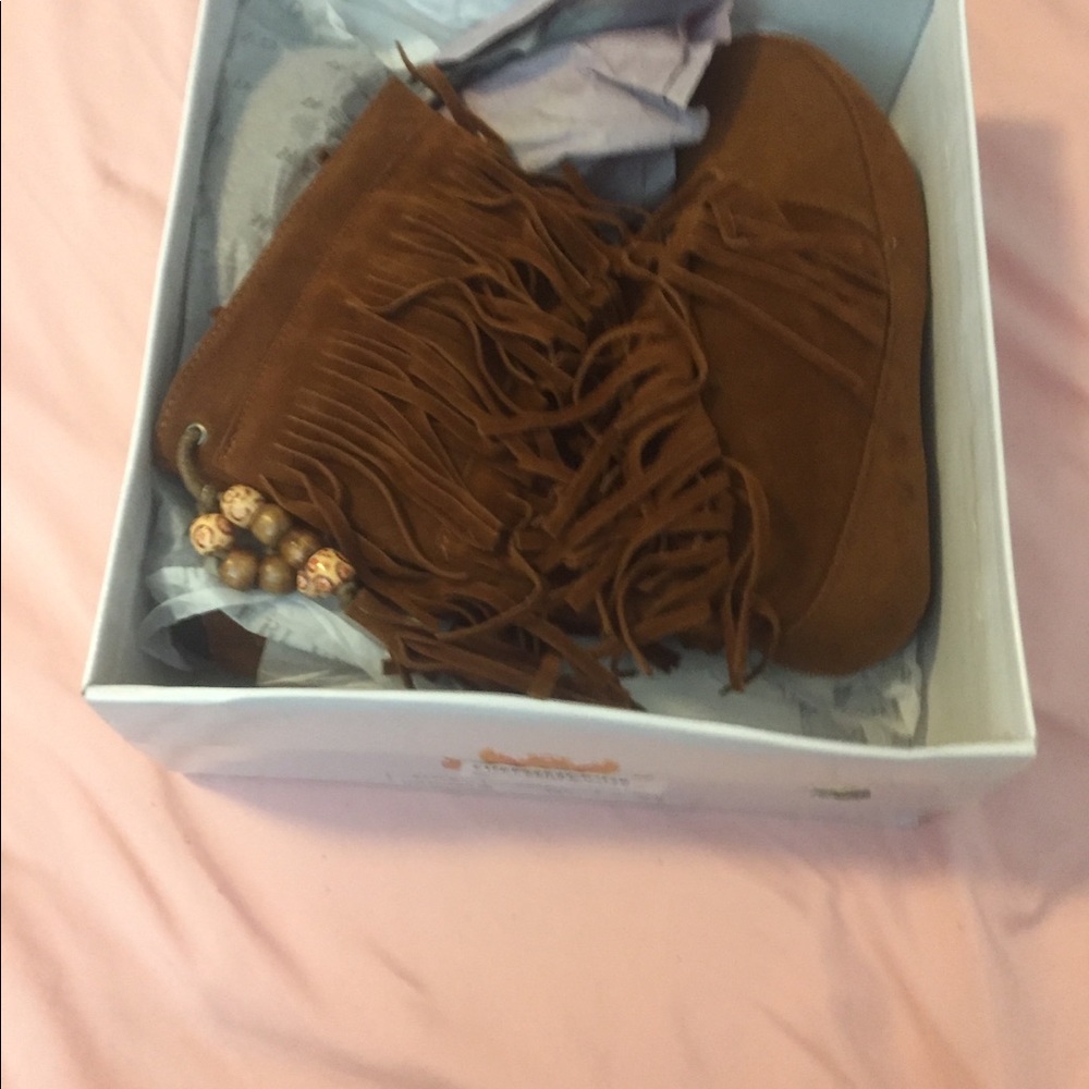 Moccasin boots